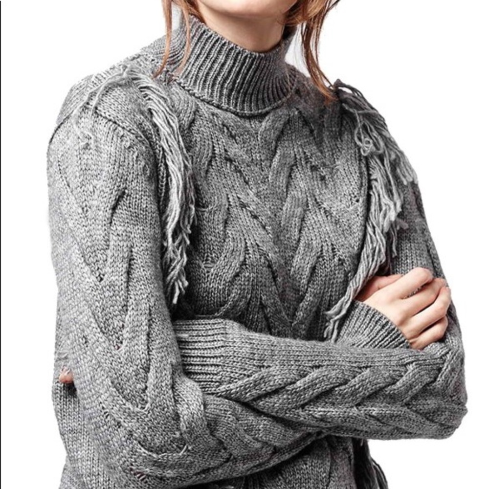 TOPSHOP Women’s Gray Fringe Cable Jumper